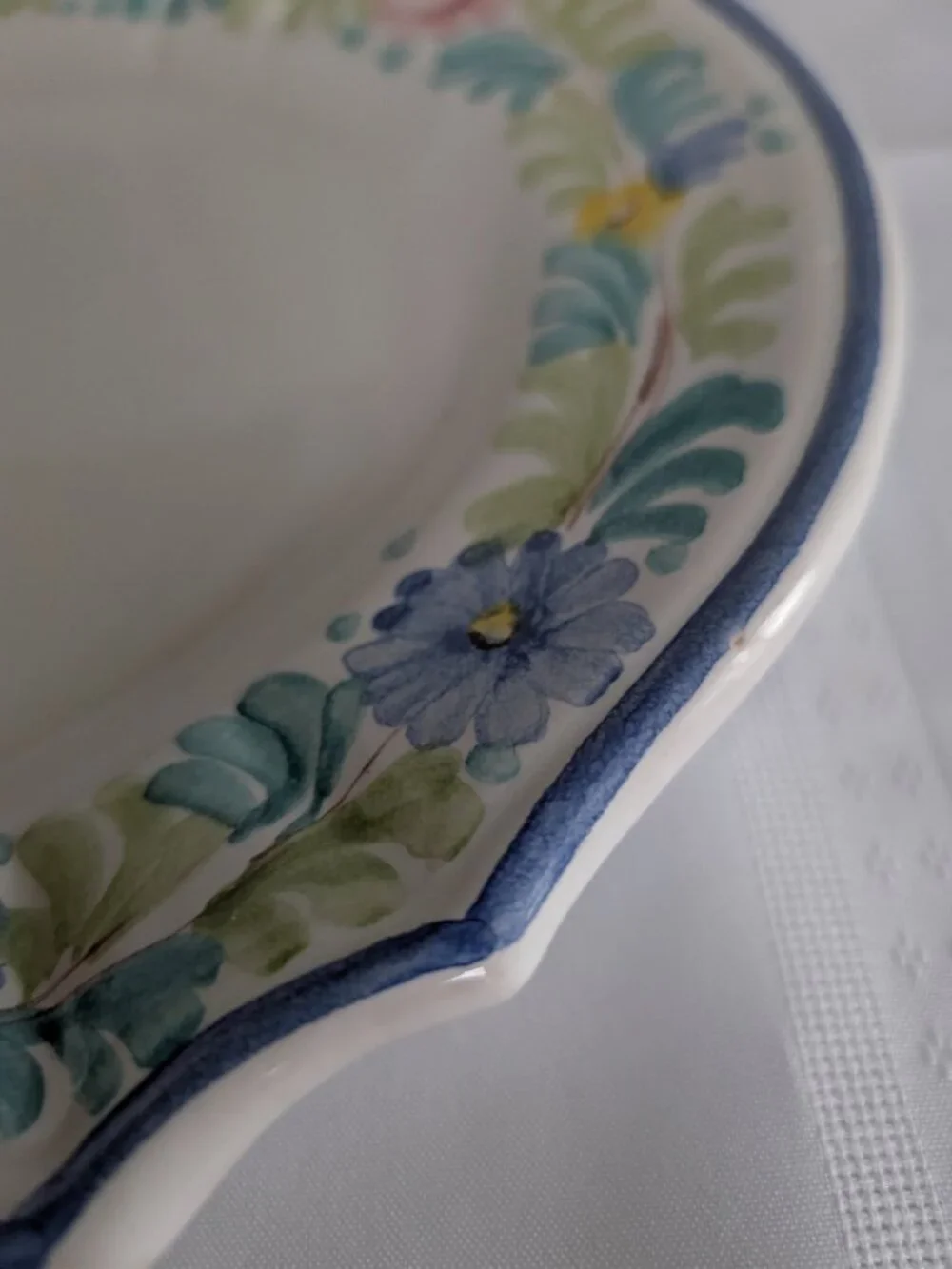 WILLIAMS SONOMA Mari Floral hand-painted Serving Platter Made in Italy